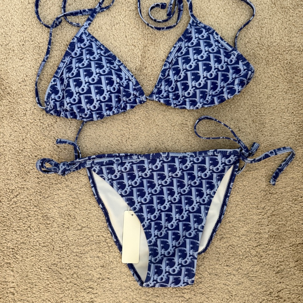 Designer Blue Patterned Bikini Set - Picture 3 of 3